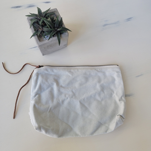 Blue Elephant Cosmetic Bag - Picture 2 of 11